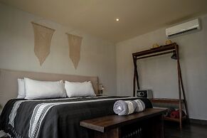 Bora Boutique - Adults Only