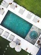 Bora Boutique - Adults Only