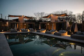 Bora Boutique - Adults Only