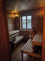 Henningsvær Rorbuer