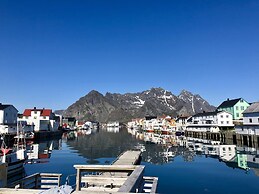 Henningsvær Rorbuer