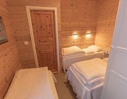 Henningsvær Rorbuer