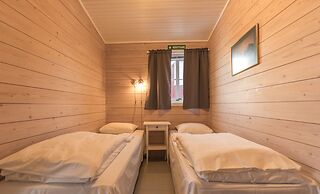 Henningsvær Rorbuer