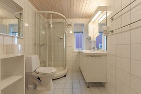 Henningsvær Rorbuer