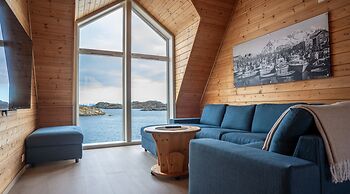 Henningsvær Rorbuer