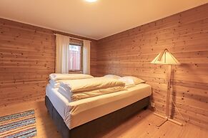 Henningsvær Rorbuer