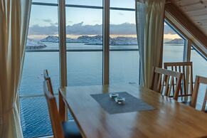 Henningsvær Rorbuer