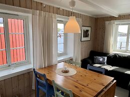 Henningsvær Rorbuer