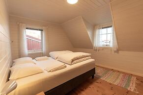 Henningsvær Rorbuer