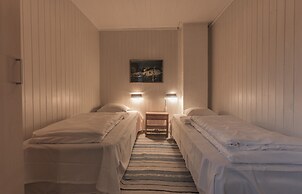 Henningsvær Rorbuer