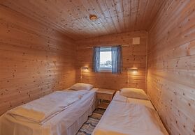 Henningsvær Rorbuer