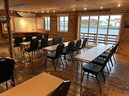 Henningsvær Rorbuer