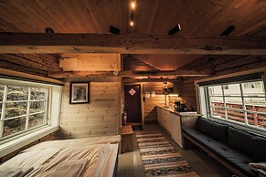 Henningsvær Rorbuer