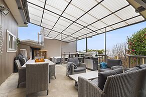 Lakeview Escape with spa - sauna - patio