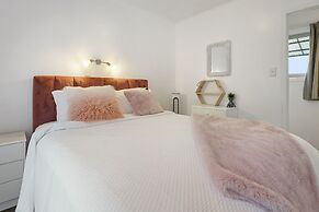 Lakeview Escape with spa - sauna - patio