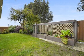 Lakeview Escape with spa - sauna - patio