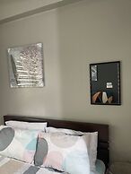 HENRY & ADICHE  EMPERADOR BUILDING