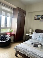 HENRY & ADICHE  EMPERADOR BUILDING