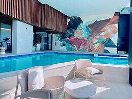 Luxurious 1 Bdrm Apartment in GC Casino