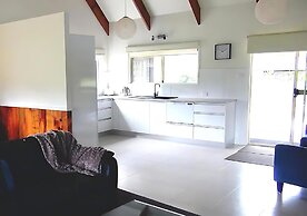 Pitcairn House
