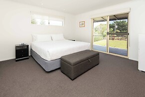 Pitcairn House