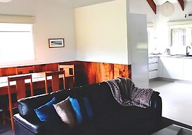 Pitcairn House