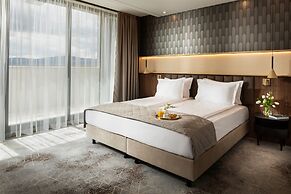 Kings Valley Medical & Spa Hotel