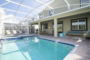 New Spacious Pool Home by Disney