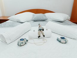 Apartments Dragobratović