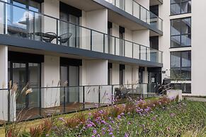 Apartment by the Lake Dziwnów by Renters