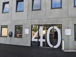 Boardingrooms Direct A8, Close to Stuttgart, 25min
