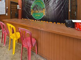 SPOT ON 90612 Batu Lebah Eco Park