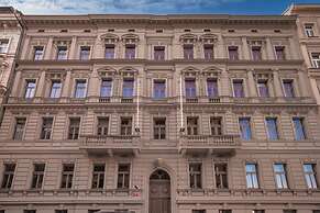 Aparthotel Rimska 14