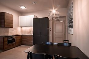 Aparthotel Rimska 14