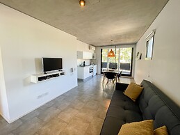 Beautiful 1 Bedroom Apartment in Pichincha Neighborhood