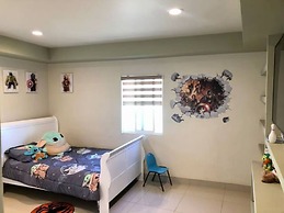 Charming House With Beautiful City View