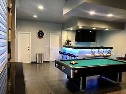 Charming House With Beautiful City View