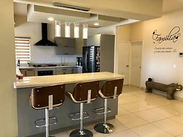 Charming House With Beautiful City View