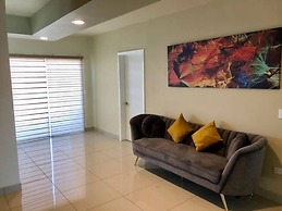 Charming House With Beautiful City View