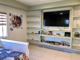 Charming House With Beautiful City View