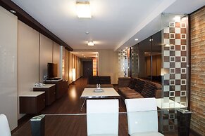 4C - No Impact From Earthquake 2bedrooms 2 Bath Downtown Bangkok