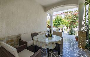 Holiday Home to 17 Persons