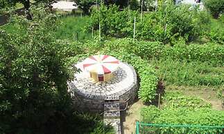 Holiday Home to 17 Persons