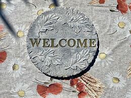 Holiday Home to 17 Persons