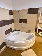 Tanners Tower Central Condo