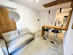 Impeccable 1 Bedroom Apartment in a Lively Area of Rosario