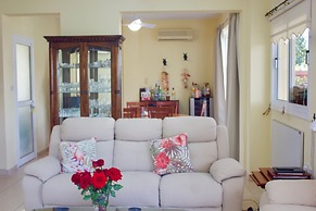 Carolyn Villa , Ayia Napa