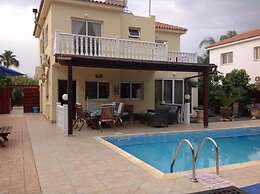 Carolyn Villa , Ayia Napa