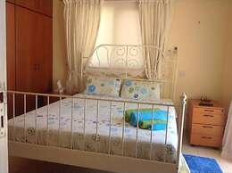 Carolyn Villa , Ayia Napa