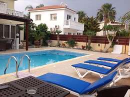 Carolyn Villa , Ayia Napa